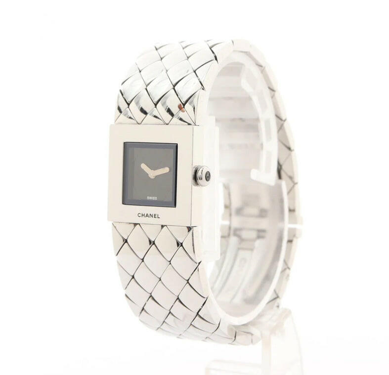 Chanel Matelassé Quartz Silver Watch 15cm Strap.