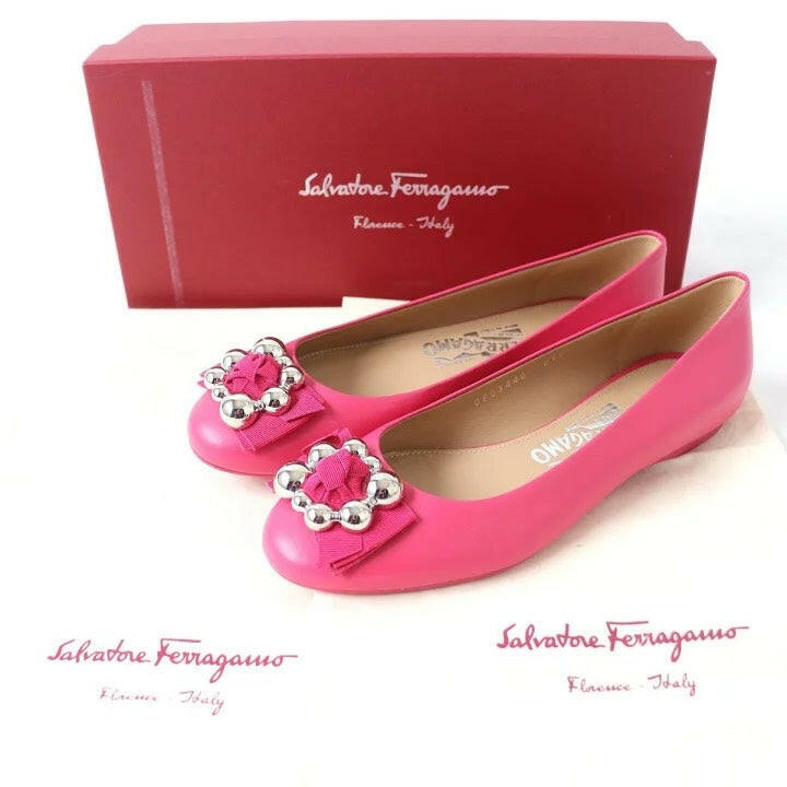 Salvatore Ferragamo Vara Bow Ballet Flats Pink Leather Women's Shoes Size 6D.