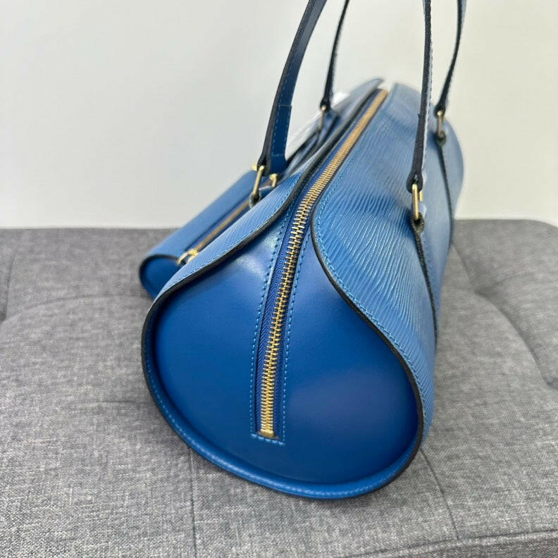 Louis Vuitton Epi Leather Papillon Medium Blue Handbag with Pouch.