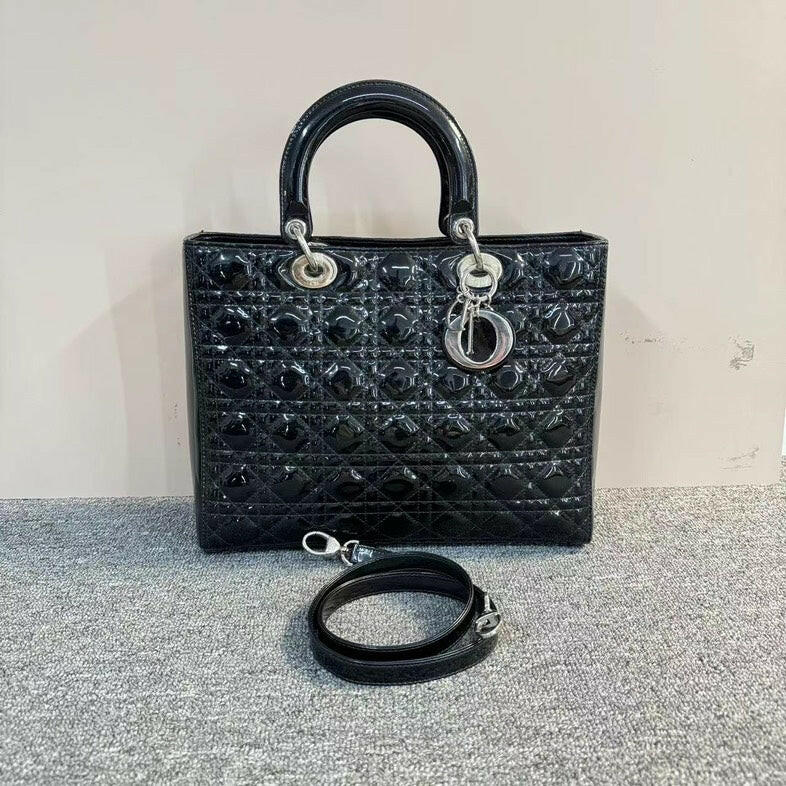 Dior Lady Dior Cannage Two-Way Bag Large Black.