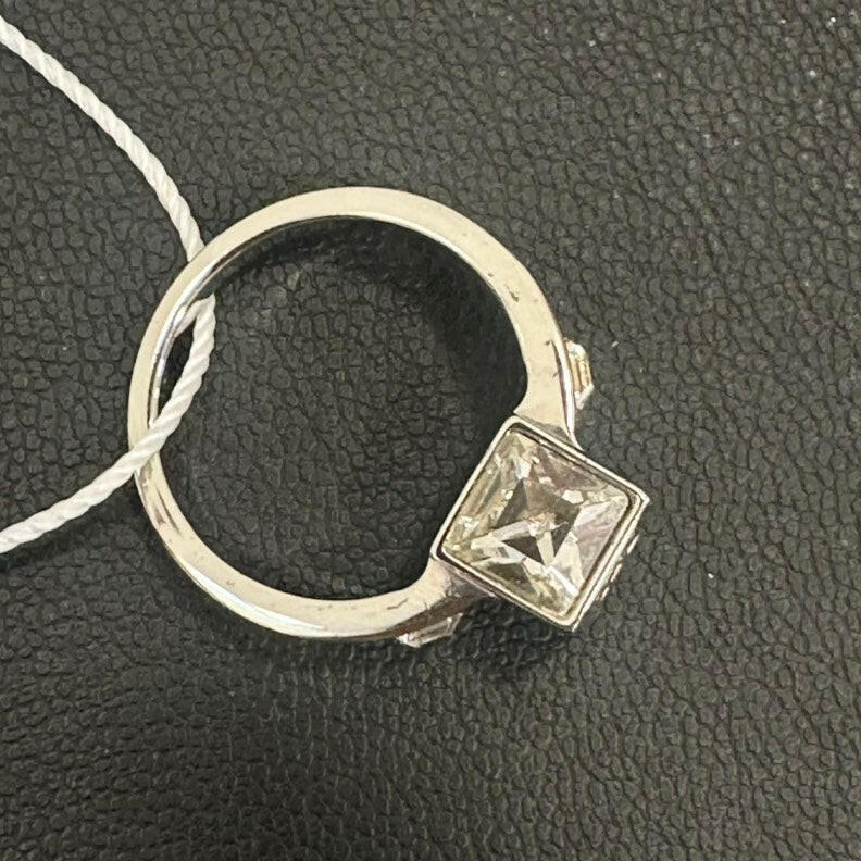 Louis Vuitton Silver Diamond Ring US Size 5.