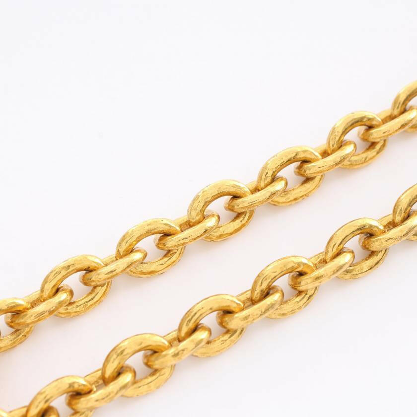 Chanel Coco Mark Necklace Gold-Plated Vintage Chain Pendant - 18-Inch Length.