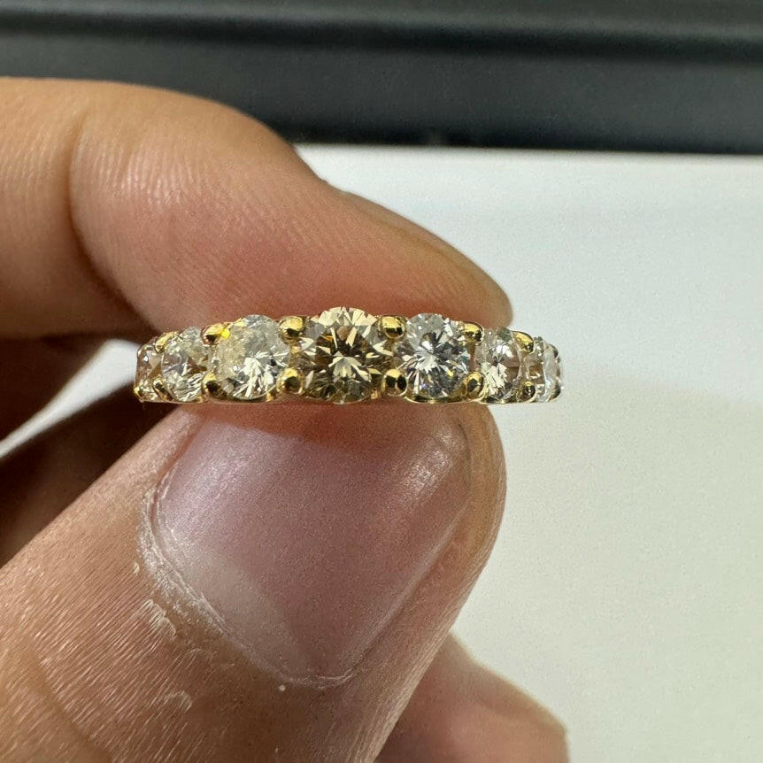 K18 Diamond Ring 0.98 Carat 3.4g Yellow Gold.