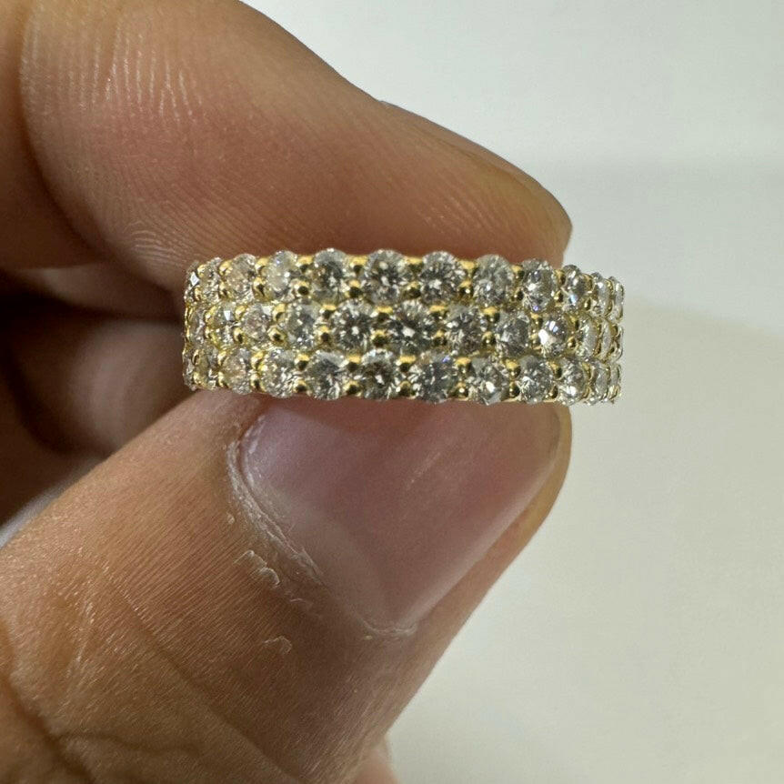 K18 Yellow Gold Diamond Ring 1.00ct 4.3g 3-Row Pavé Setting.