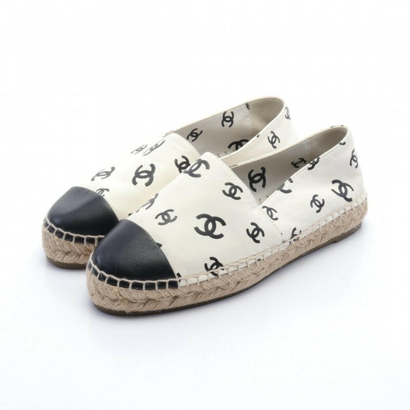 Chanel Leather Espadrilles in White and Black CC Print - Size 37C.