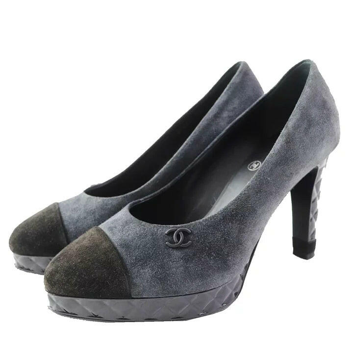 Chanel Grey Suede Cap Toe Heels Size 35.