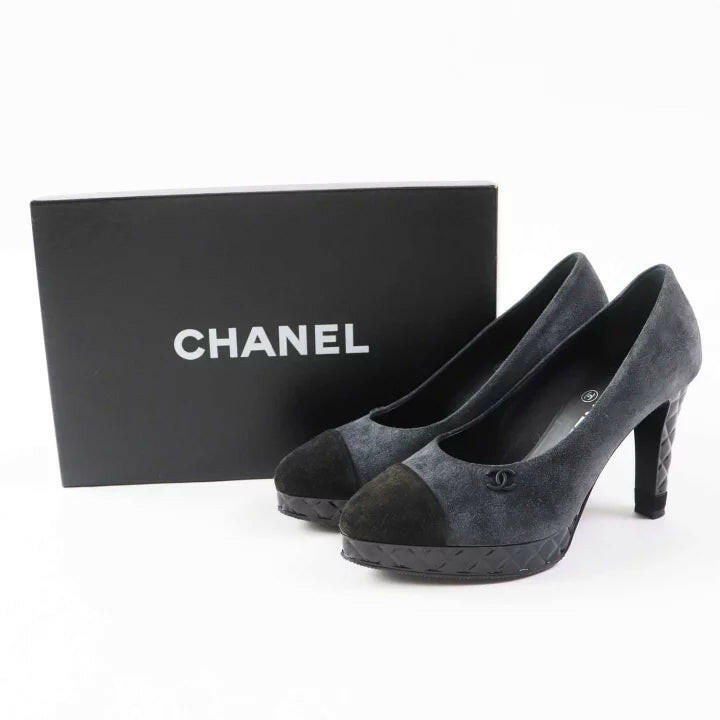 Chanel Grey Suede Cap Toe Heels Size 35.