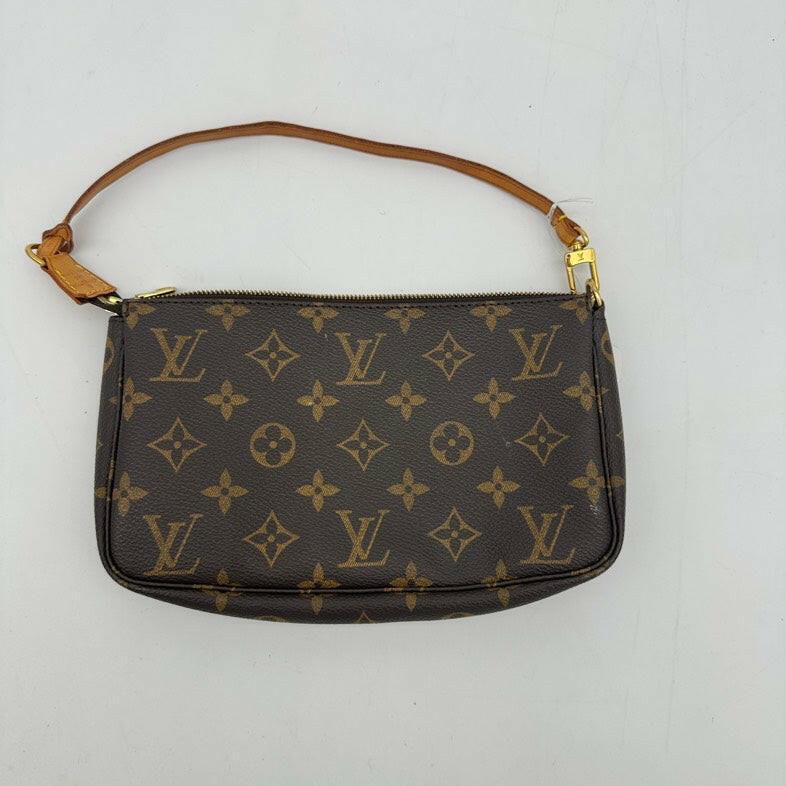 Louis Vuitton Monogram Canvas Pochette Accessories Brown Small Handbag.